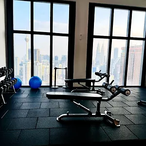 Lucantia Serviced Apartamento