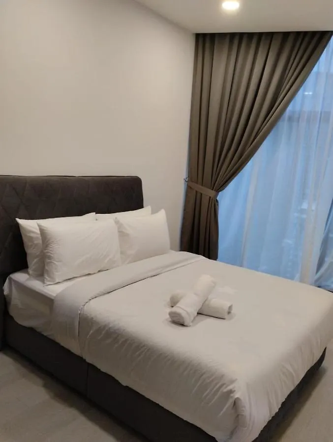 Apartment Eaton Residences Klcc By Luna Kuala Lumpur