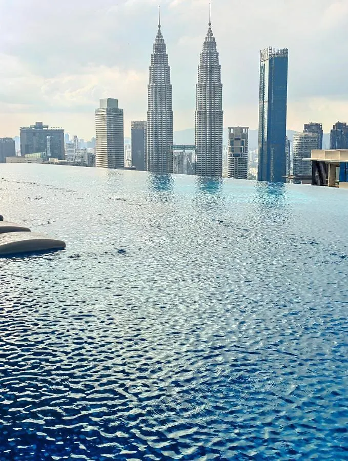 Eaton Residences Klcc By Luna location